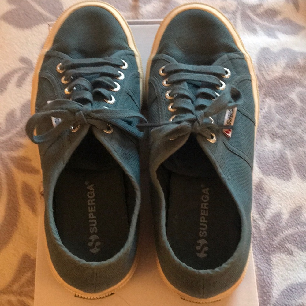 Superga Sneakers